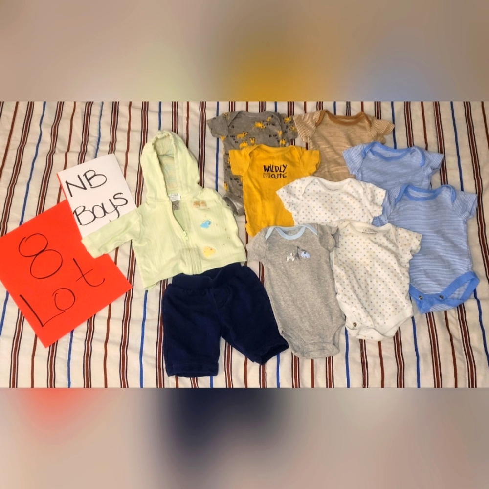 BOYS NB Lot 8 / Matching onsies / Variety